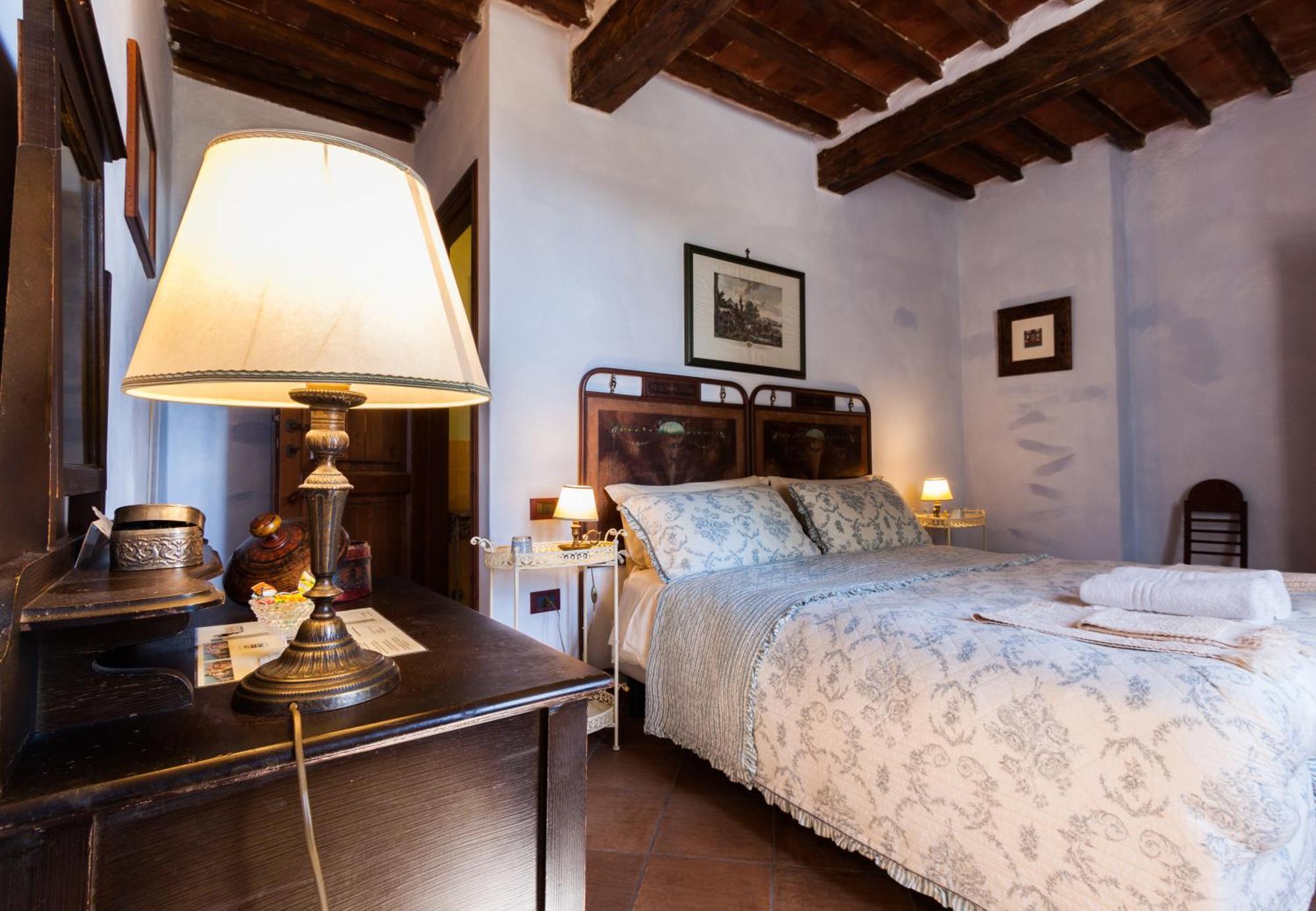 Borgo Tepolini Country House Кастель-дель-П'яно Екстер'єр фото