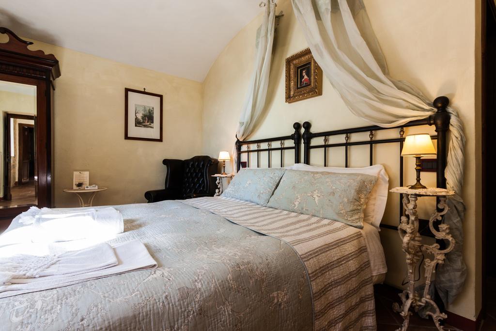 Borgo Tepolini Country House Кастель-дель-П'яно Екстер'єр фото